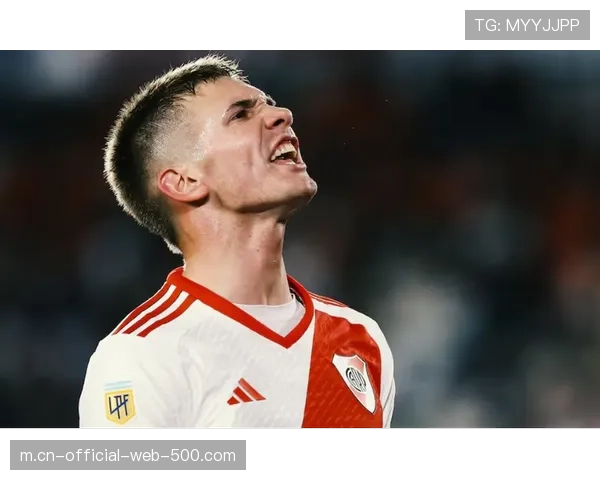 居莱尔马斯坦托诺重回主力 阿韦洛亚年轻化战略见效